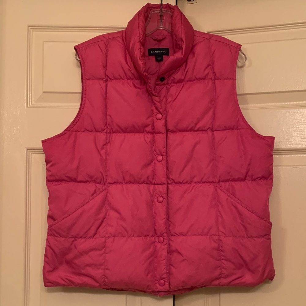 Lands' End size L Vibrant Pink Quilted Vest
